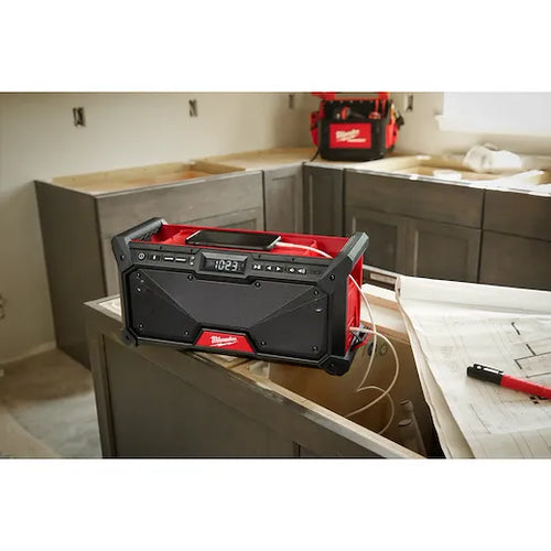 Milwaukee M18™ Bluetooth® Jobsite Radio (18V)